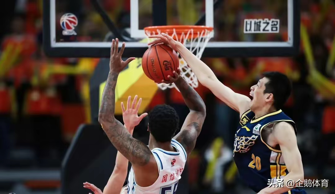 开云中国-阿森纳观众热烈欢呼!,JackeyLove迎来五赛季出色发挥赛场气氛高涨-开云中国