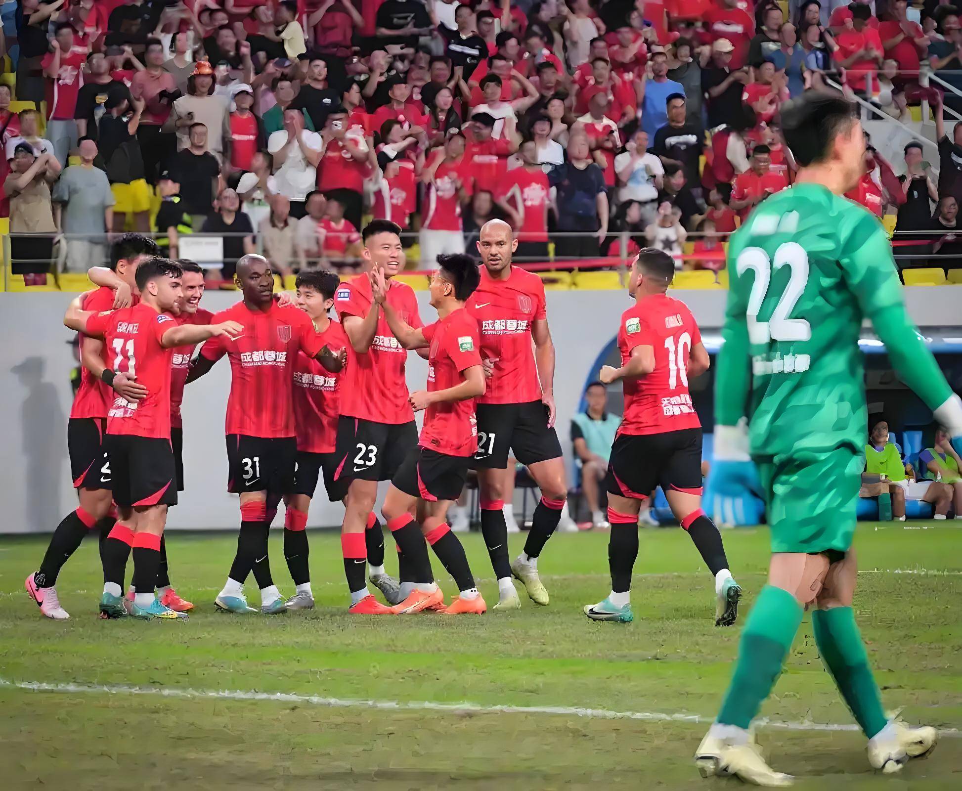 开云-包含中超赛后再迎强敌；成都蓉城止住颓势；主帅态度：目标明确；年轻球员得到机会的词条-开云